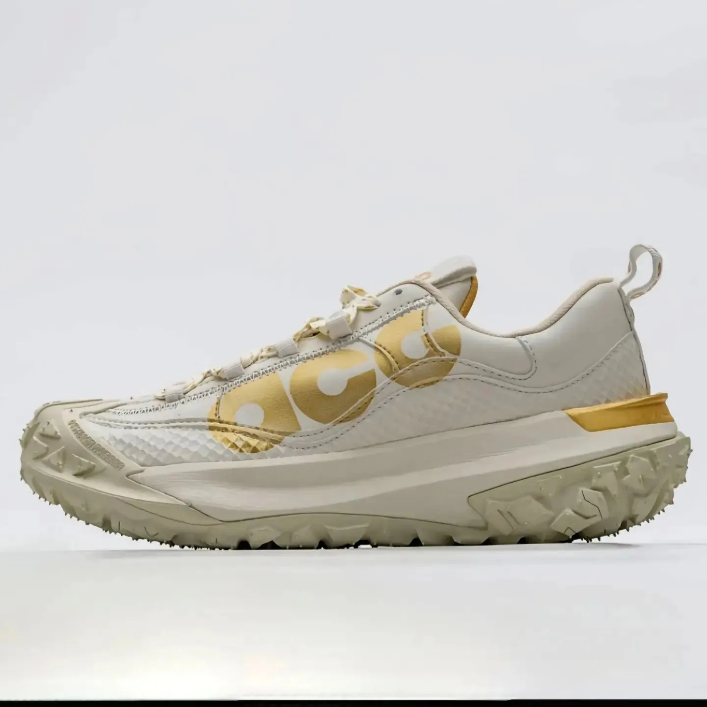 Nike acg mountain fly leather