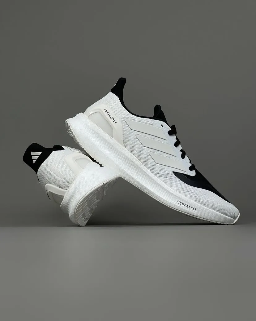 Adidas pure boost 5 white core black