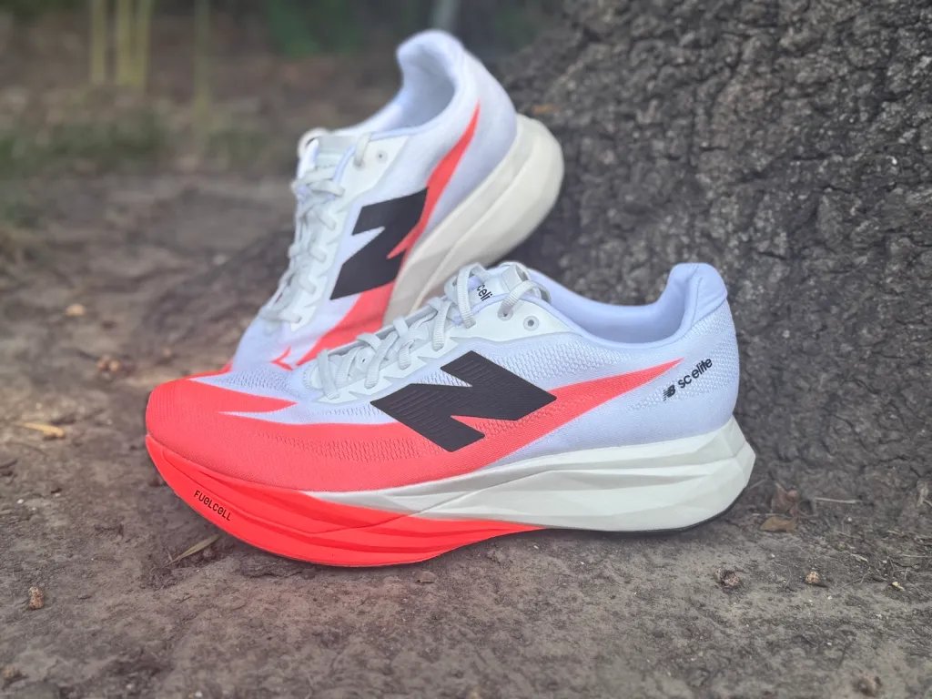 New Balance FuelCell SuperComp Elite v5 - Image 10