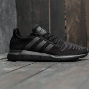 Adidas Originals Swift Run core black