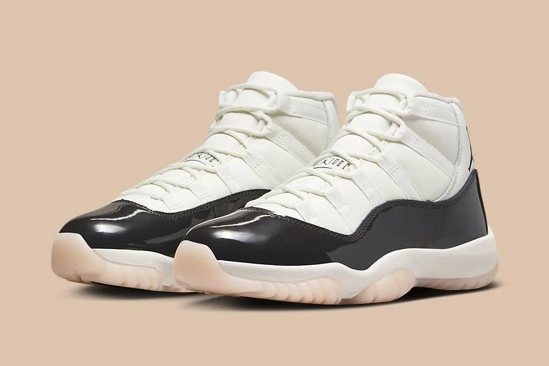 Jordan AIR JORDAN 11 RETRO SAIL/VELVET BROWN-ATMOSPHERE