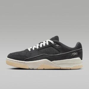 Jordan

Jordan Flight Court 