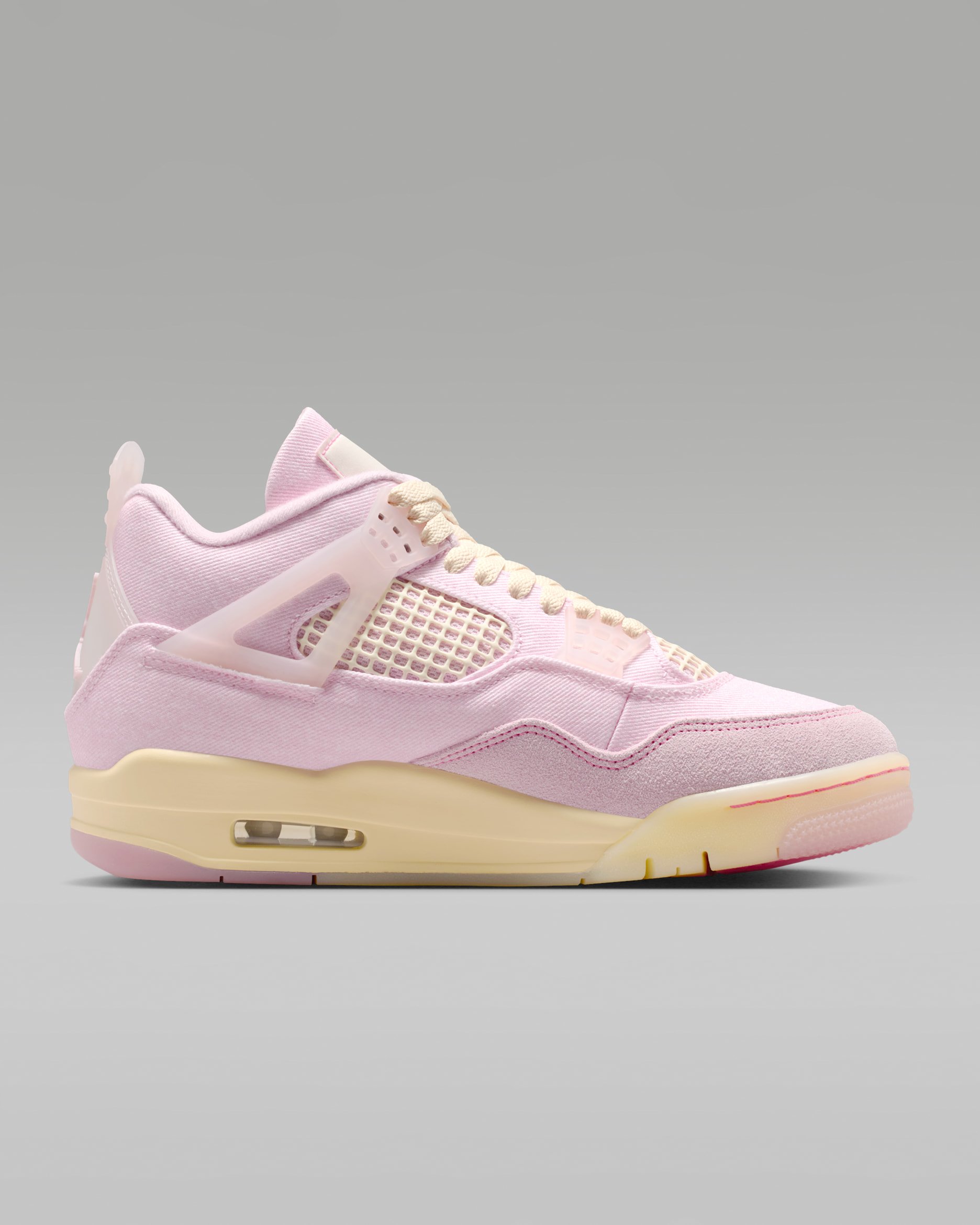 Air Jordan 4 Retro 'Pearl Pink and Iced Carmine'
Women's Shoe - Image 3
