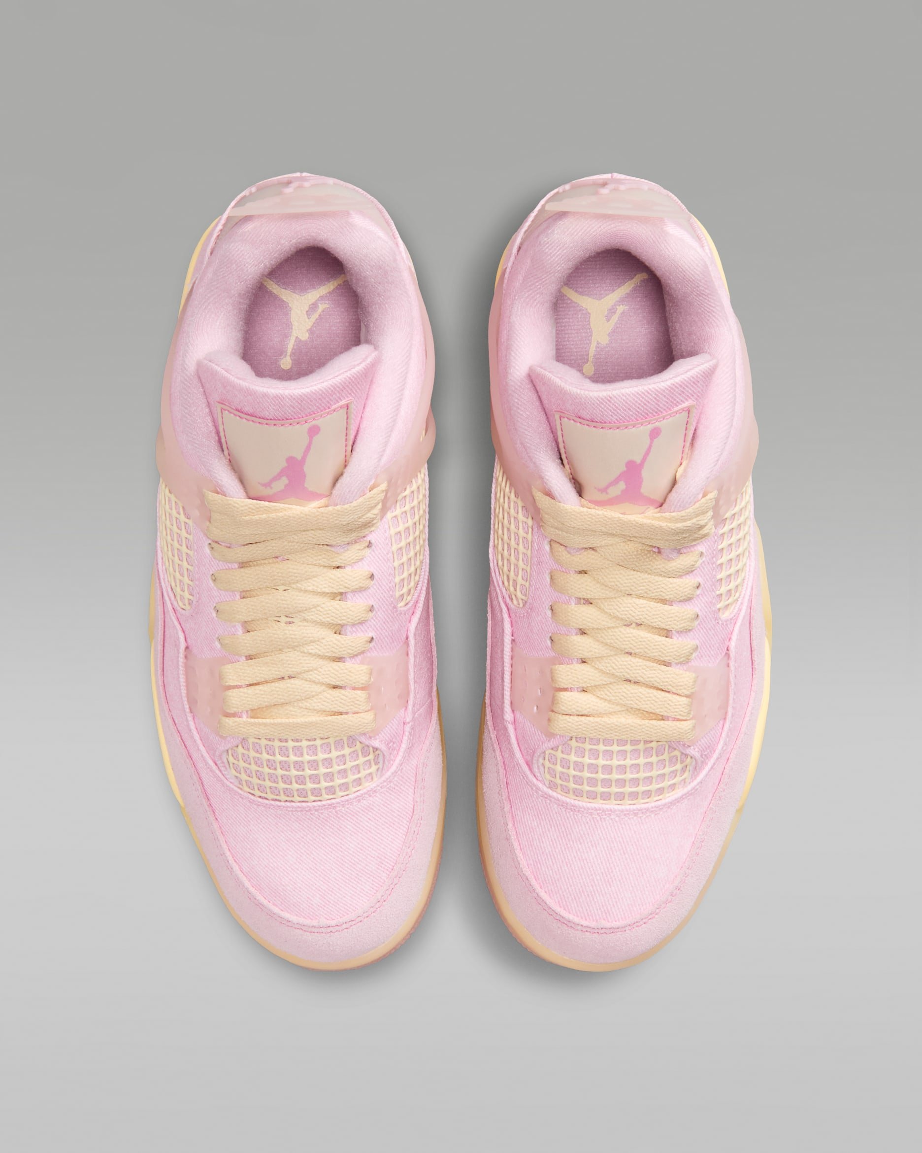 Air Jordan 4 Retro 'Pearl Pink and Iced Carmine'
Women's Shoe - Image 5