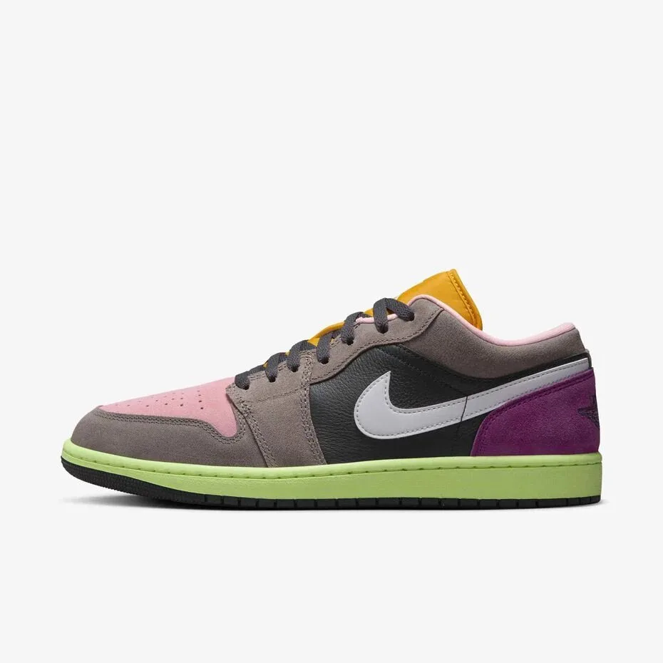Nike Air Jordan 1 Low SE sneakersOil Grey/White/Cave Stone-Arctic Punch