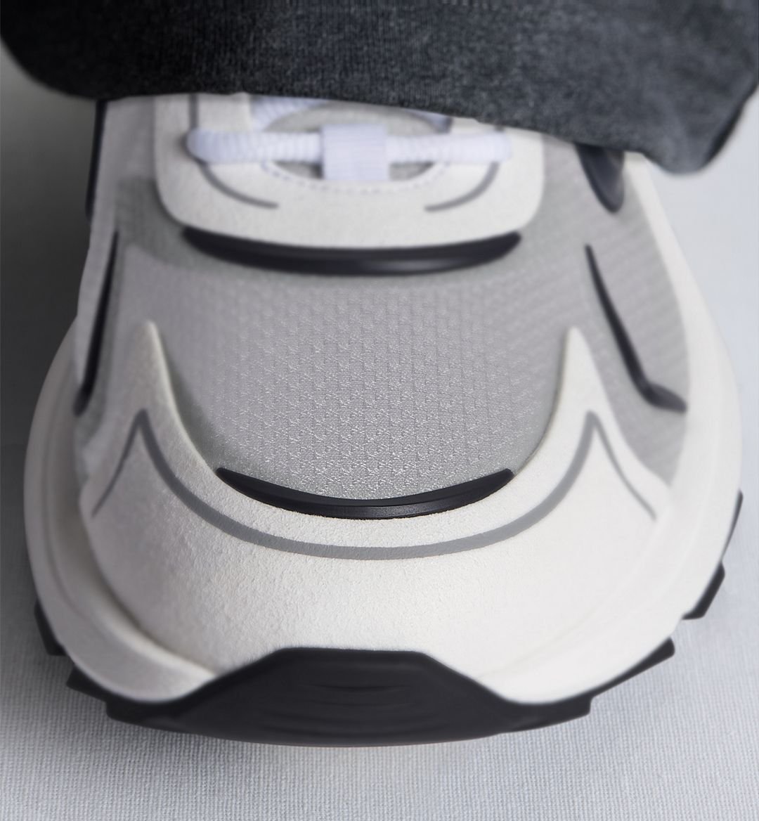 B30 Countdown Tech Sneaker
White Semi-Transparent N3O Nylon, White and Gray Technical Fabric and Navy Blue Rubber - Image 2