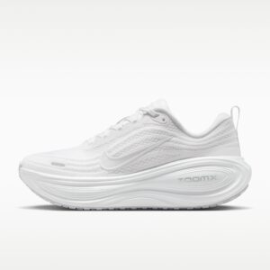 Nike Vomero Plus

Women's Road Running ShoesWhite/Photon Dust/Metallic Silver/Summit Whit