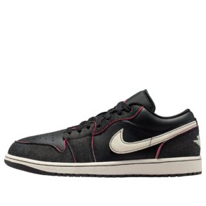 Air Jordan 1 Low SE
Men's Shoes Black/Black/Racer Pink/Pale Ivory