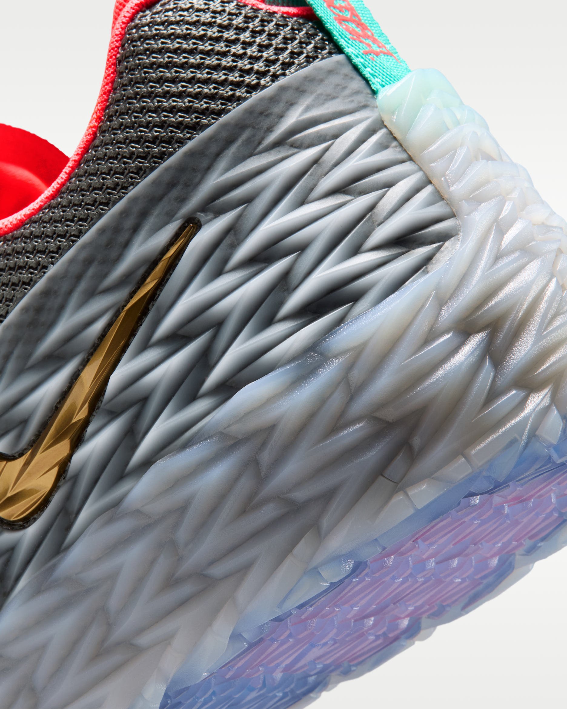 Nike S.T. Charge EP Basketball Shoes Iron Grey/Photon Dust/Hyper Pink/Metallic Gold - Image 2