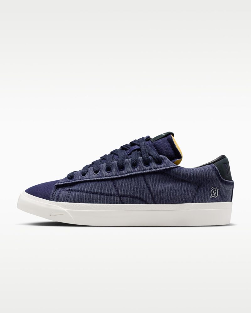 Nike Blazer Low x Book – Navy